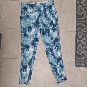 BALLY FITNESS- Blue and White Patterned Yoga Pants With Pockets